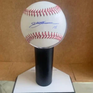 YUSEI KIKUCHI ANGELS/MARINERS SIGNED AUTOGRAPHED M.L. BASEBALL BECKETT AUTH