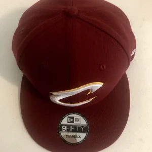NWT New Era Cleveland Cavaliers Snapback Maroon 9fifty Nba Champs