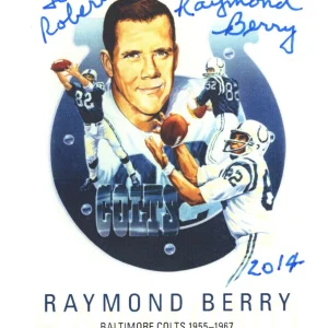 RAYMOND BERRY HAND SIGNED FOOTBALL TRADING CARD BALTIMORE COLTS TO ROBERT