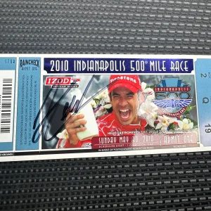 '09 Indianapolis 500 Winner Helio Castroneves Signed 2010 Ticket Poster Indy Car