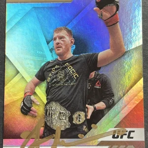Stipe Miocic Signed Auto 2021 Chronicles XR UFC Card Beckett Coa