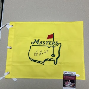 VIJAY SINGH SIGNED AUTOGRAPH MASTERS PIN FLAG JSA COA UNDATED GOLF PGA