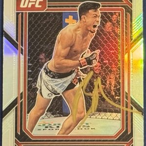 Brandon Royval Signed Auto 2023 Panini Prizm Silver Base UFC Card Beckett