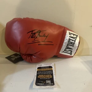 FELIX TITO TRINIDAD SIGNED AUTOGRAPH EVERLAST BOXING GLOVE JSA COA HOF BOXER
