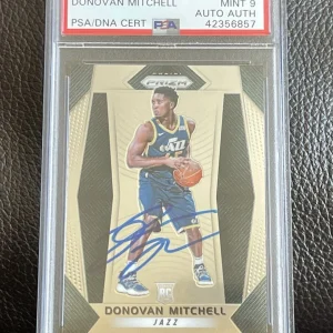 Donovan Mitchell Signed 2017 Panini Prizm Rookie Card #117 Psa/Dna Slab MINT 9