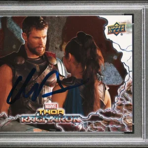 2018 UD Marvel Thor Ragnarok #32 Chris Hemsworth Signed Card PSA GEM MT 10 AUTO