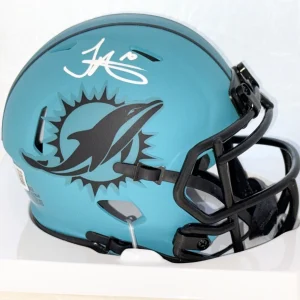 Tyreek Hill signed Miami Dolphins Rave mini helmet autographed Beckett Witnessed