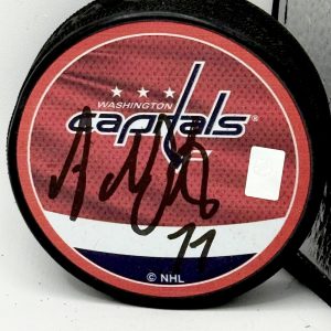 Adam Oates signed Washington Capitals Reverse Retro Puck Beckett Witnessed COA