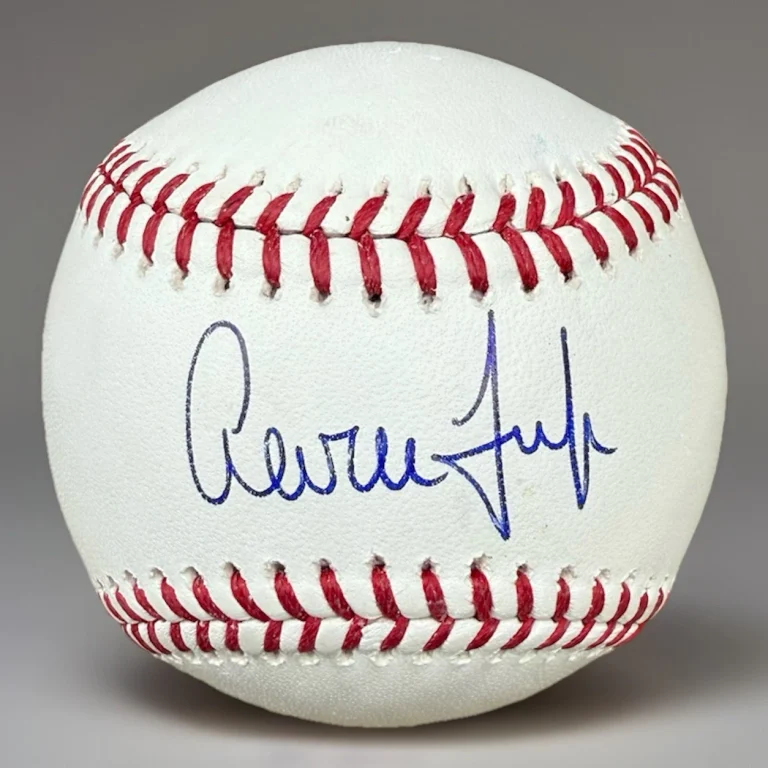 NY Yankees AARON JUDGE Signed Autographed OML Baseball GRADED PSA 10! 62 HRS MVP