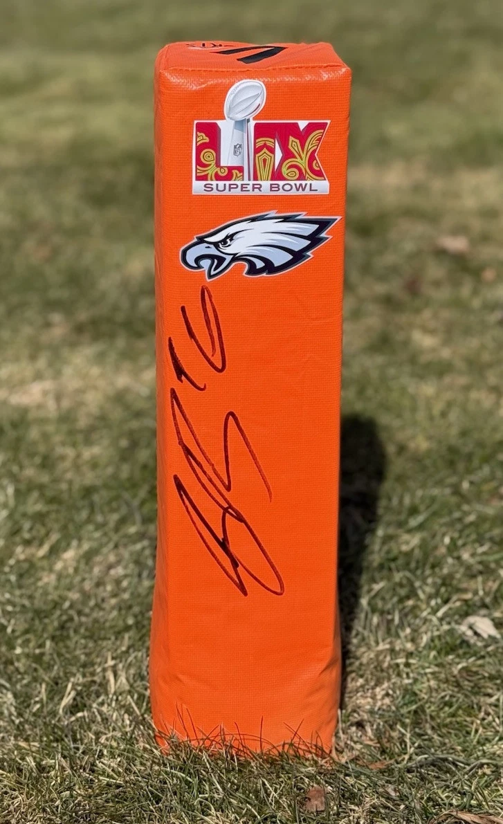 Philadelphia Eagles SAQUON BARKLEY Signed Super Bowl LIX Football Pylon PSA/DNA