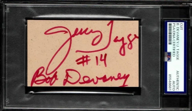 BOB DEVANEY & JERRY TAGGE SIGNED CUT SIGNATURE PSA DNA 85548681 1970/71 HUSKERS