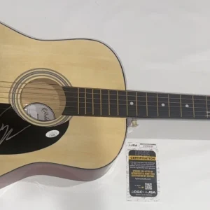 ZACH TOP SIGNED NATURAL ACOUSTIC GUITAR AUTOGRAPHED I NEVER LIE JSA COA