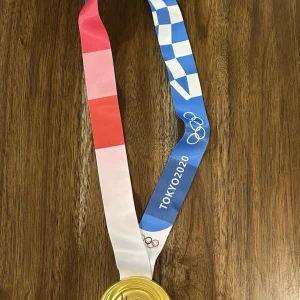 Suni Lee Signed Autograph Tokyo 2020 Olympic Gold Medal Beckett Certified PROOF