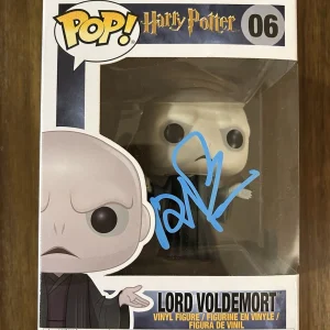 Ralph Fiennes ‘Harry Potter’ Signed Funko Pop #06 ‘Lord Voldemort’ Beckett