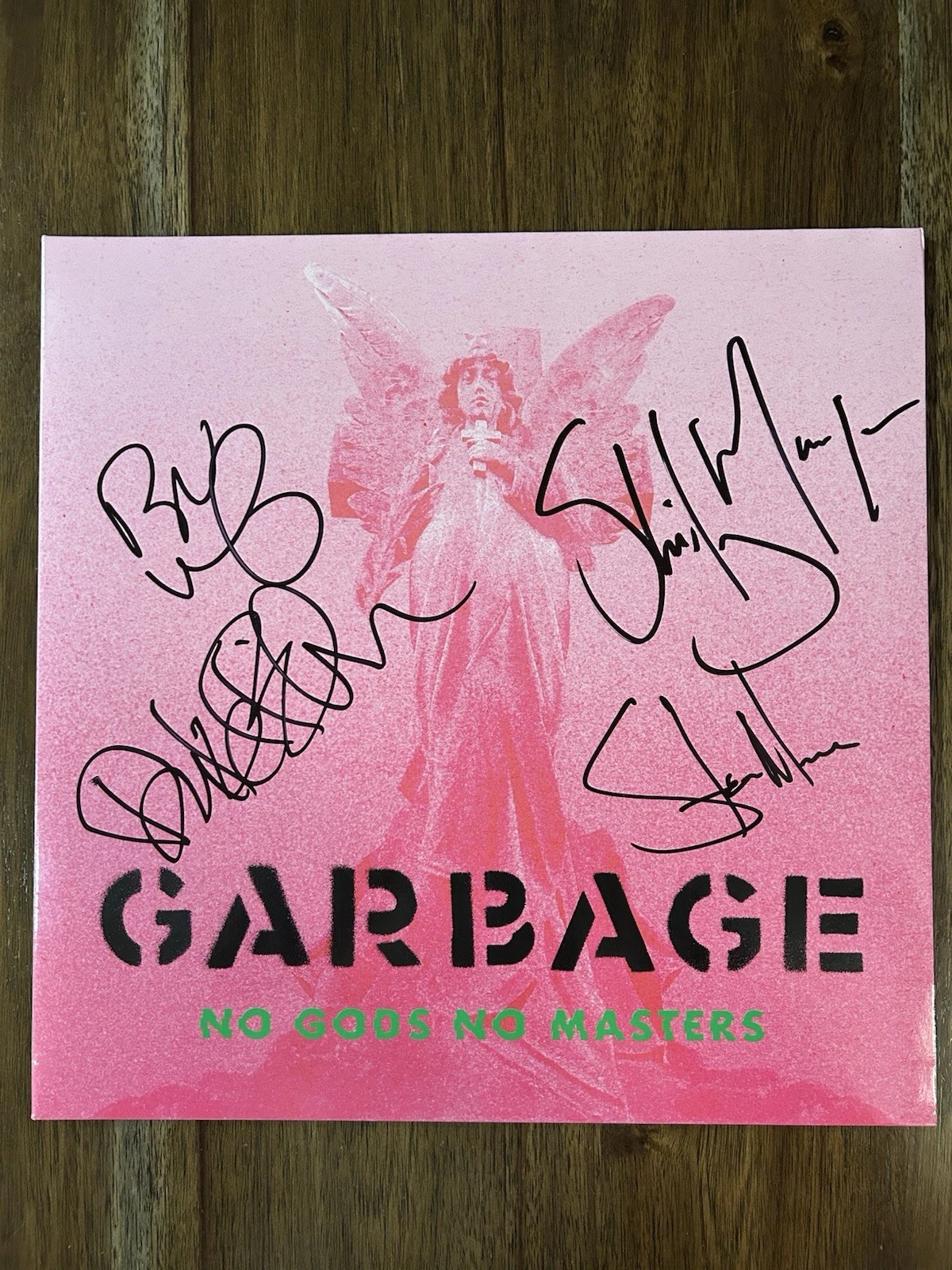 garbage-full-band-signed-vinyl-album-no-gods-no-masters-shirley