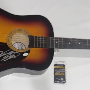 VINCE GILL SIGNED 38 INCH SUNBURST ACOUSTIC GUITAR THE EAGLES JSA COA