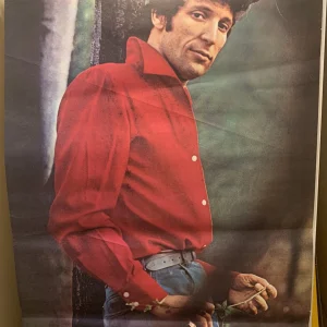 Tom Jones Vintage 1970's ORIGINAL Sexy 27.5" x 40.5" Poster     3 D18