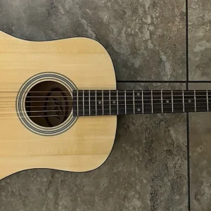 Willie Nelson Loretta Lynn  Garth Brooks +2 Signed Guitar BAS Guaranteed