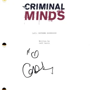 Matthew Gray Gubler Signed Autograph Criminal Minds Pilot Script Screenplay JSA