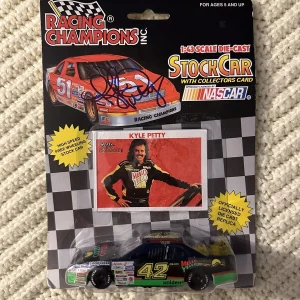 Kyle Petty 1:43 DieCast Signed NASCAR Car Autographed Melo Yello