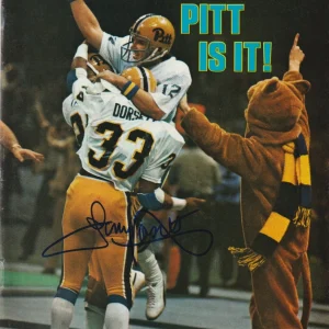 TONY DORSETT Signed 1/10/77 SPORTS ILLUSTRATED Beckett Auth. (BAS)