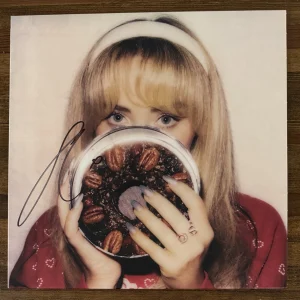 SABRINA CARPENTER SIGNED FRUITCAKE GREEN VINYL COVER AUTOGRAPHED BECKETT BAS COA