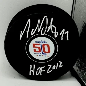 Adam Oates signed Washington Capitals 50th Anniversary Puck HOF Beckett Witness