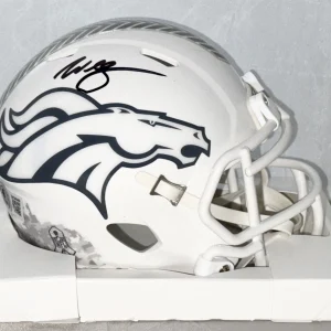 Willis McGahee signed Denver Broncos Salute To Service mini helmet Beckett Witn.
