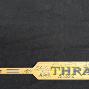 2007/08 Atlanta Thrashers Team Signed Souvenir Hockey Goalie Stick JSA COA