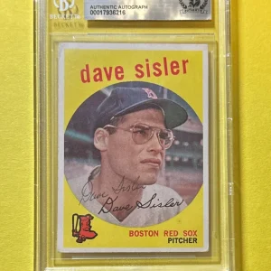 1959 TOPPS DAVE SISLER #384 BECKETT AUTHENTIC SIGNED AUTOGRAPHED CARD RED SOX