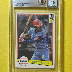 1982 DONRUSS MANNY TRILLO #245 SIGNED AUTO CARD BECKETT AUTHENTIC 10 PHILLIES