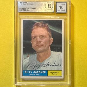 1961 TOPPS BILLY GARDNER #123 SIGNED AUTOGRAPHED CARD BECKETT AUTH 10 TWINS