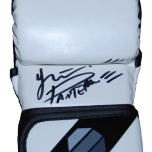 YAIR RODRIGUEZ signed (UFC) MMA autographed Fighting glove BECKETT BAS BR25900