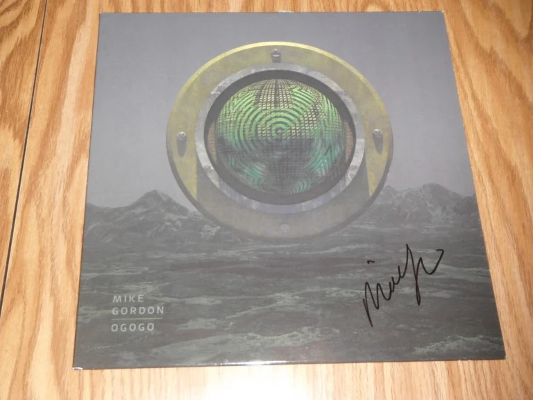 MIKE GORDON OF PHISH SIGNED OGOGO VINYL ALBUM
