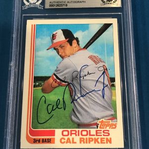 CAL RIPKEN JR. Signed 1982 TOPPS TRADED ROOKIE Card #98T Beckett BAS VINTAGE SIG