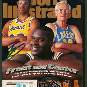 Lakers Shaquille O'Neal Signed 1996 Sports Illustrated Magazine BAS Witnessed