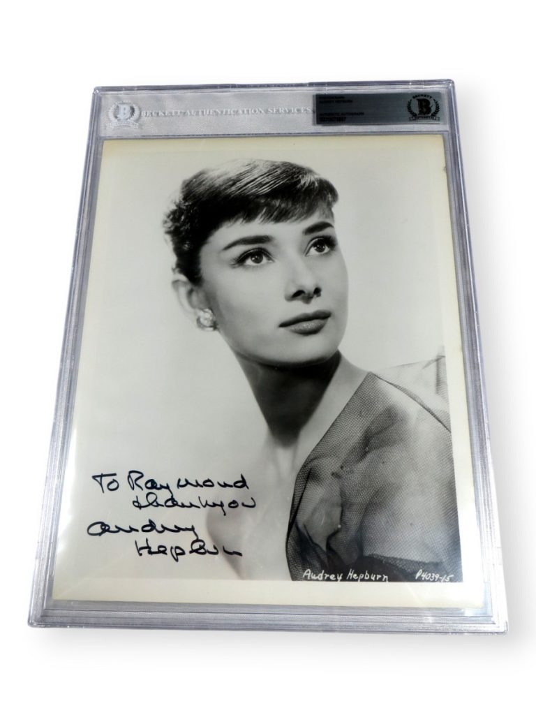 Audrey Hepburn Signed Autographed 8X10 Photo Breakfast at Tiffany's BAS 8887