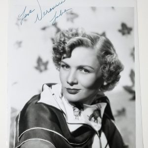 Veronica Lake actress REAL hand SIGNED Vintage Promo Photo JSA LOA Autographed