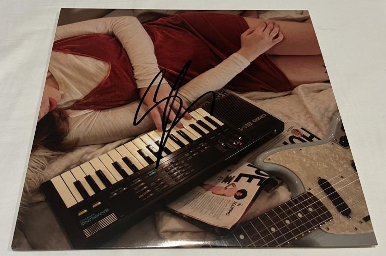 SOCCER MOMMY SOPHIA ALLISON SIGNED COLLECTION VINYL RECORD JSA
