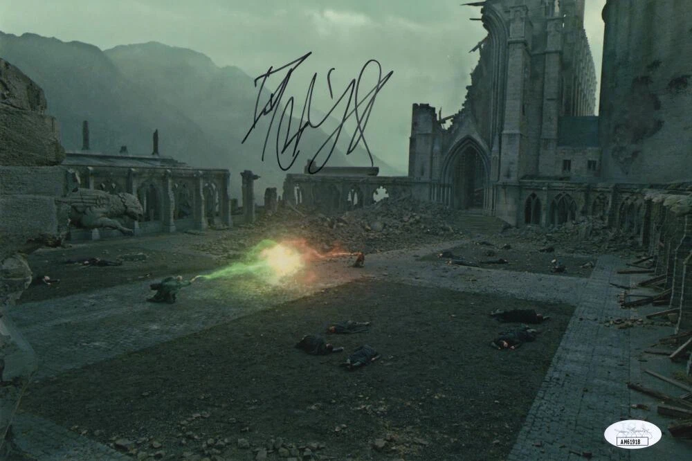 Daniel Radcliffe Signed Autograph 8x12 Photo - Harry Potter Final ...