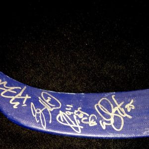 2004/05 London Knights Memorial Cup Champions Team Signed Stick JSA COA