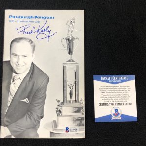 Red Kelly Signed Pittsburgh Penguins 1970/71 Media Press Guide Beckett COA