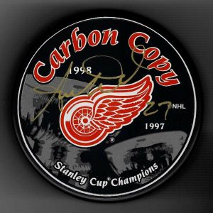 Aaron Ward Signed 1997/98 Detroit Red Wings Back To Back Stanley Cup Puck Gold