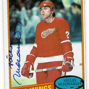 Vaclav Nedomansky Signed 1980/81 Topps Card #202