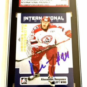 ALEXANDER VASYUNOV SIGNED 2006-07 HEROES AND PROSPECTS CARD #137 SGC AUTHENTIC