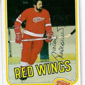 Vaclav Nedomansky Signed 1981/82 Topps Card #94