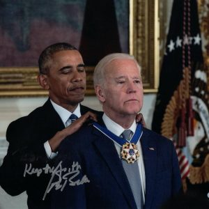 PRESIDENT JOE BIDEN SIGNED AUTOGRAPH 11x14 PHOTO W/ OBAMA KEEP THE FAITH BECKETT