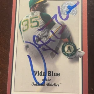 Vida Blue 2000 Fleer Greats Of The Game SIGNED AUTOGRAPHED CARD #97 Oakland A'S