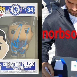 CHRISTIAN PULISIC CHELSEA FOOTBALL CLUB SIGNED POP FUNKO EXACT PROOF BECKETT COA