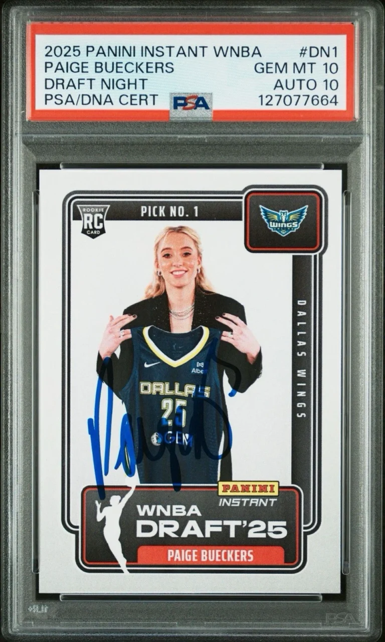 2025 Panini Instant WNBA #DN1 Paige Bueckers Draft Night Rookie Auto PSA 10/10